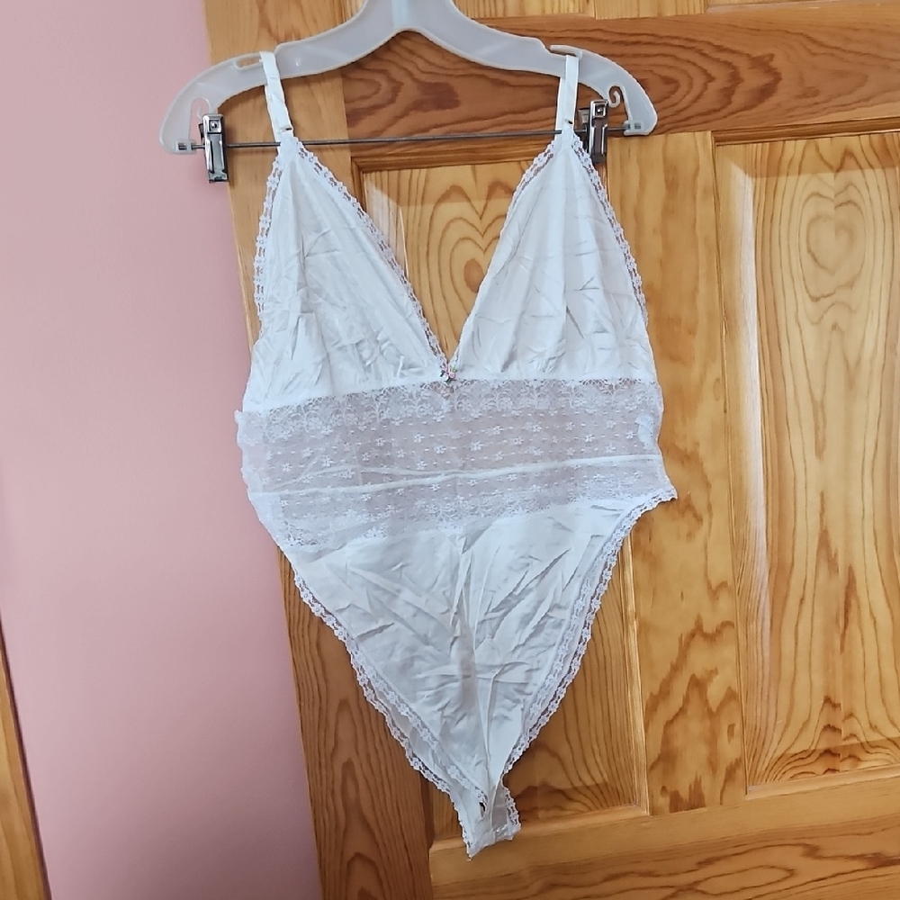 Vintage Ashley Taylor White Lace Chemise
